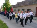 Slávnostný sprievod dubovianskych hasičov a ich hostí do kostola Slávnostný sprievod dubovianskych hasičov a ich hostí do kostola