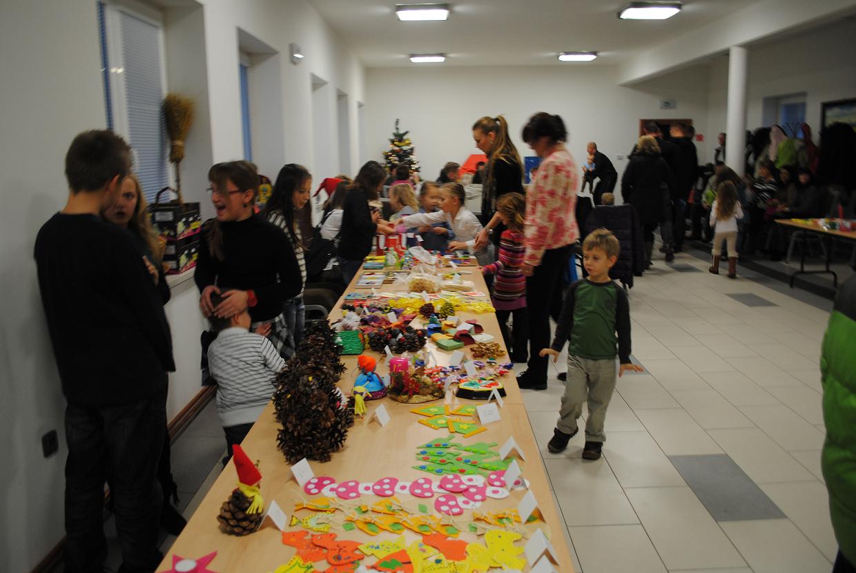 Fotogaléria Mikuláš 3.12.2011 (8) Mikuláš 3.12.2011