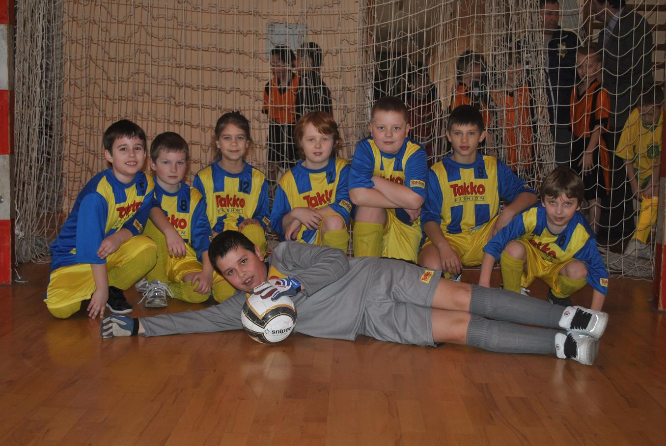 Fotogaléria Futbalový turnaj žiackych družstiev MIKRO 2.3.2012 (9) Futbalový turnaj žiackych družstiev MIKRO 2.3.2012