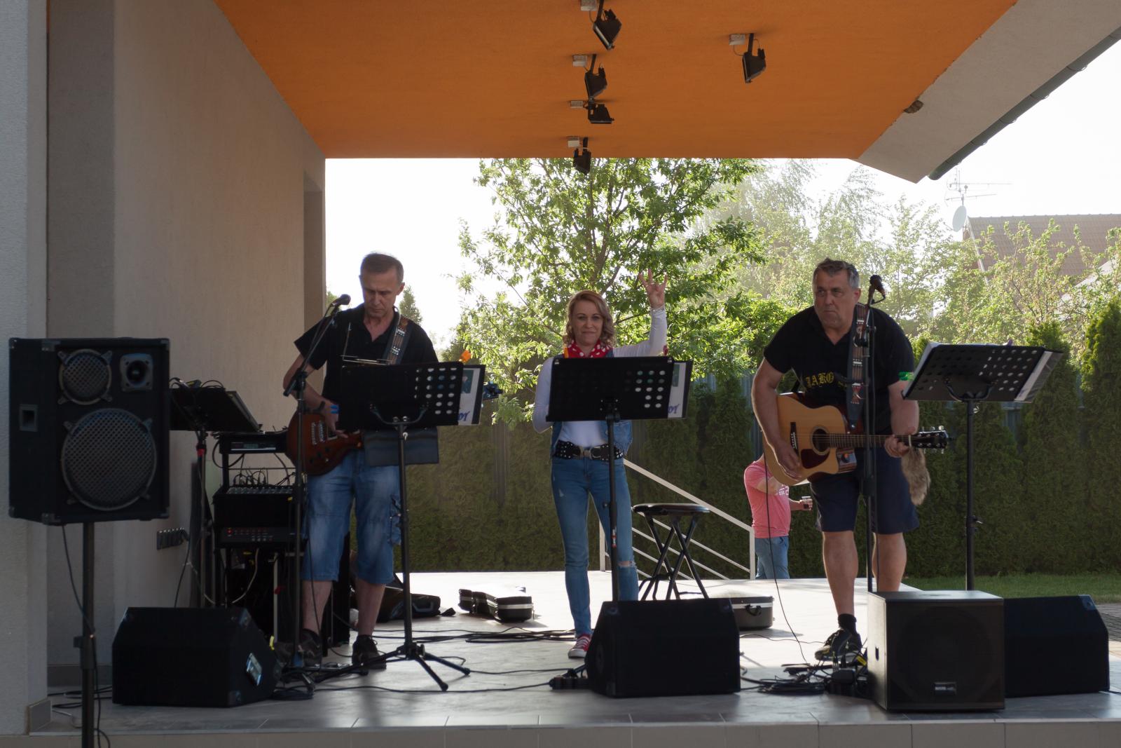 Fotogaléria Stavanie Mája 30.4.2018 (8) Stavanie Mája 30.4.2018